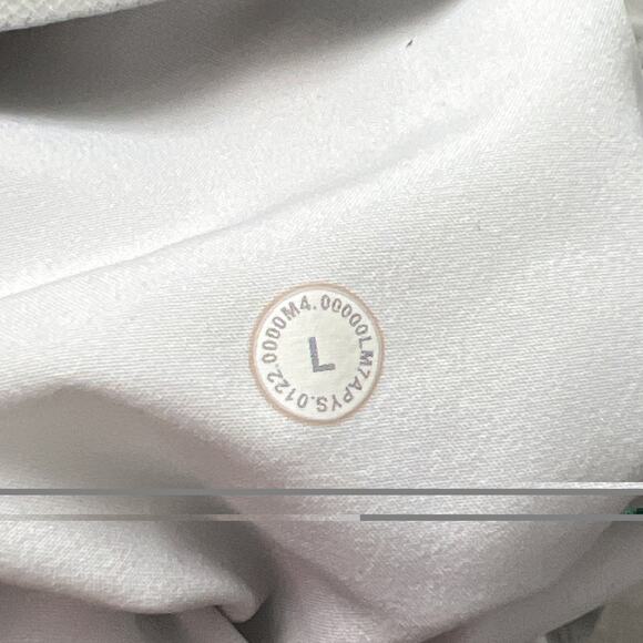 Lululemon License to Train Short 7” Linerless Size Large Vapor Light Gray - Picture 6 of 7